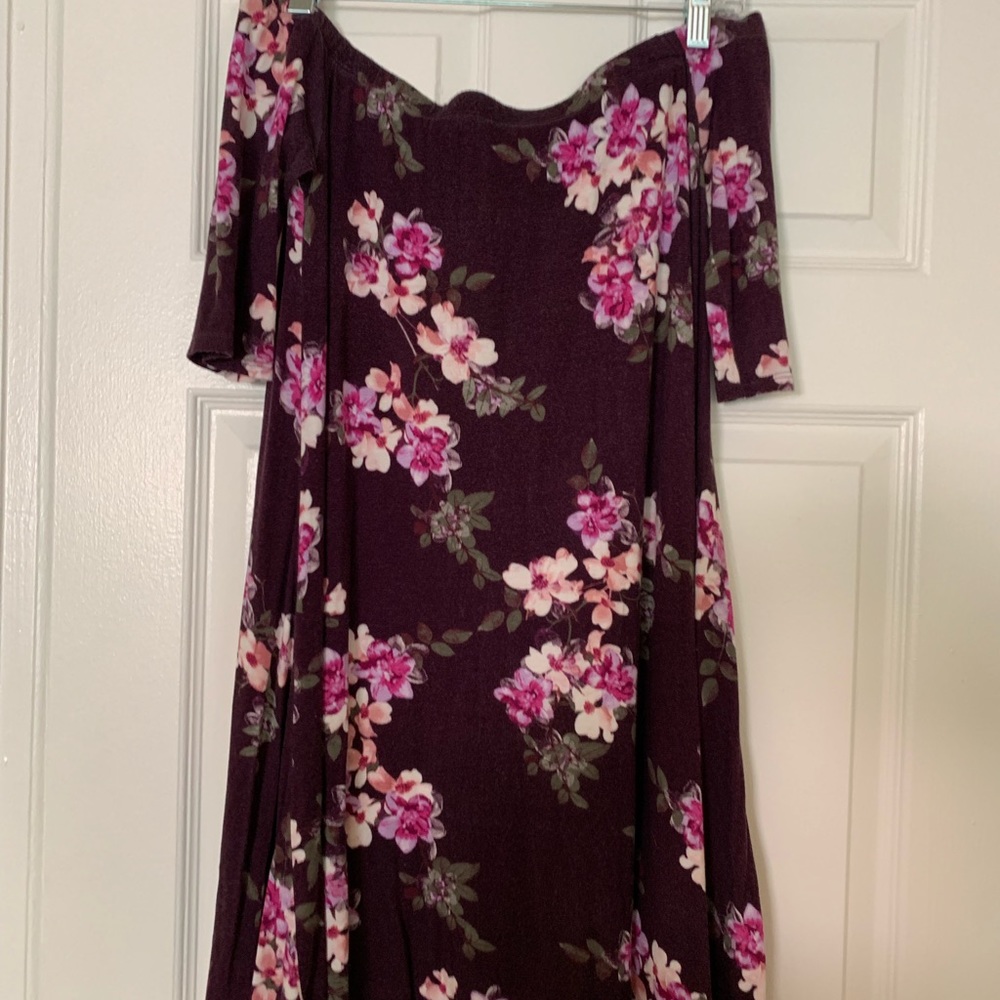 Purple flower, strapless dress